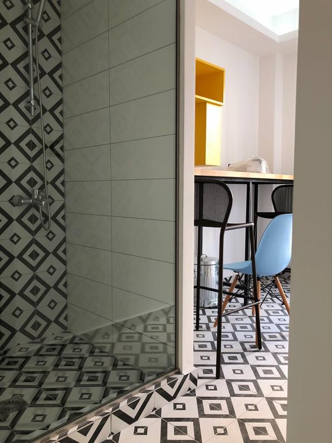 White Bottle Superior Apartments 테살로니키 외부 사진